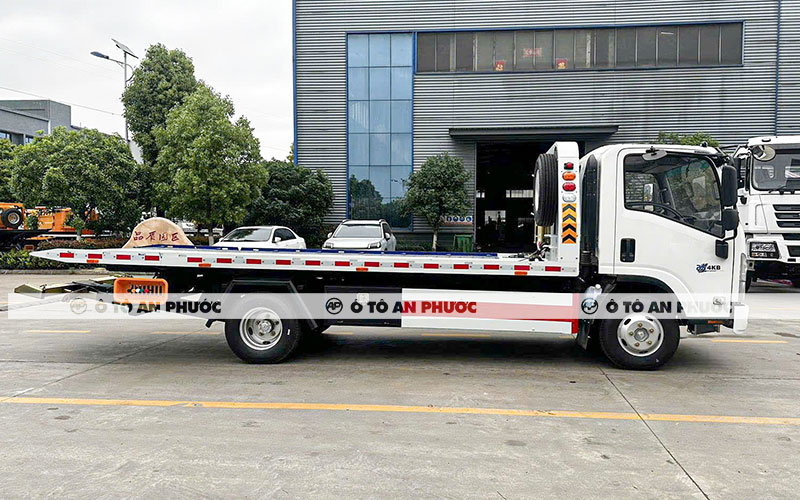 Tải trọng xe cứu hộ Isuzu 2 chức năng