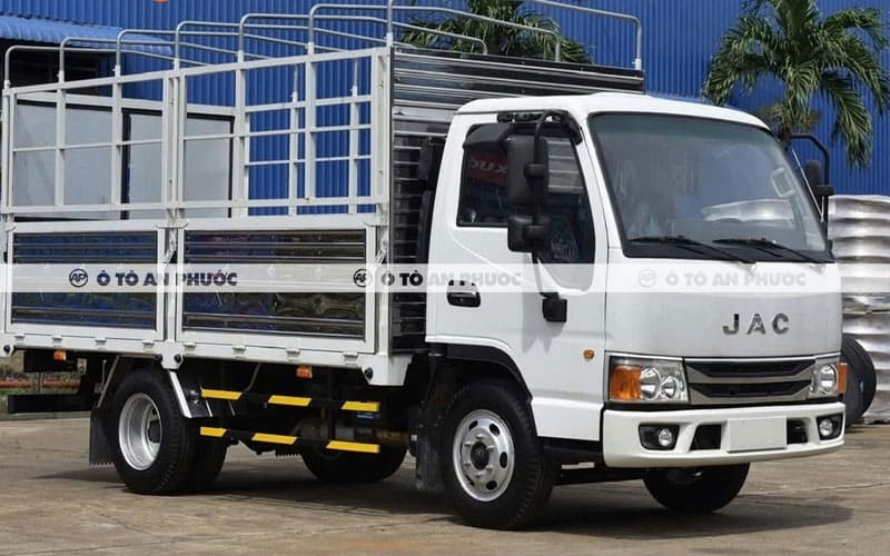 Jac H200 E5 thùng mui bạt