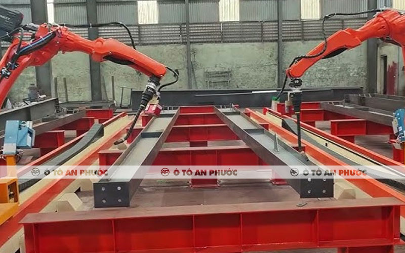 Ứng dụng hàn robot sản xuất rơ mooc