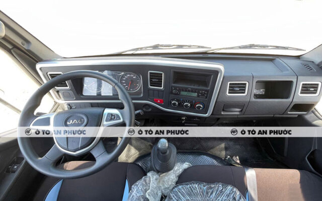 Nội thất xe tải JAC H200 E5