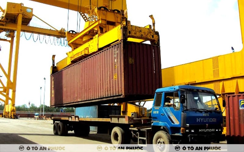 cách đặt container tối ưu hàng hoá cho mooc sàn
