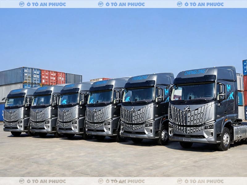 Giá xe đầu kéo Chenglong HK 470HP