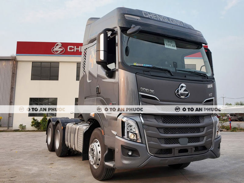 Ngoại thất Chenglong Megax 470