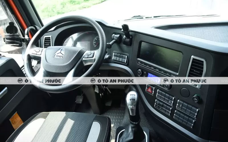 Nội thất Howo V7X