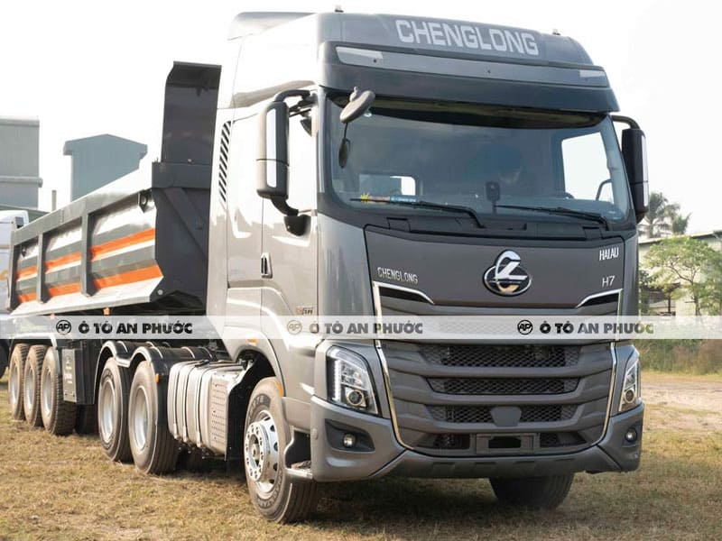 Xe đầu kéo Chenglong H7 Megax