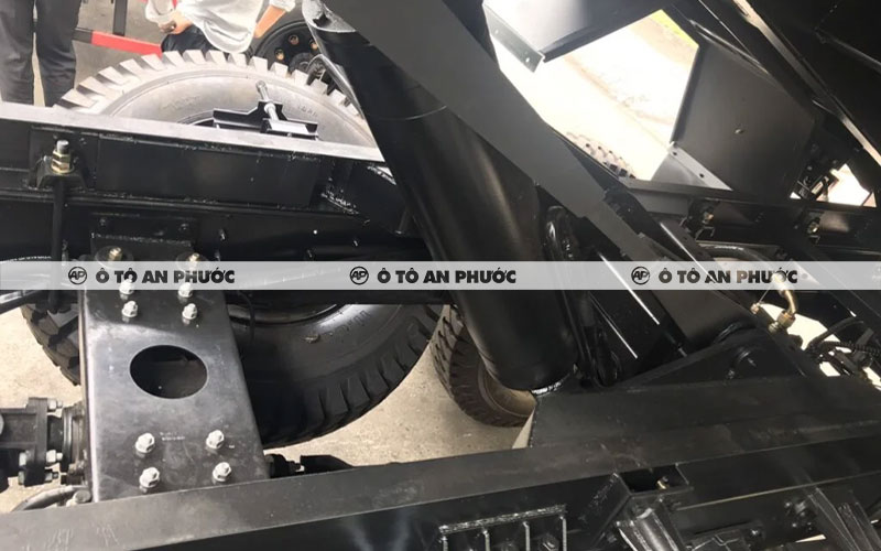 Chassis xe ben Howo 9 tấn